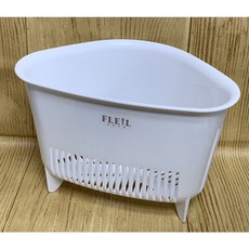 【霏霓莫屬】日本製 NAKAYA 三角形瀝水籃廚餘架，廚房轉角收納神器，快速瀝水，保持檯面乾淨衛生, 1個, 白色