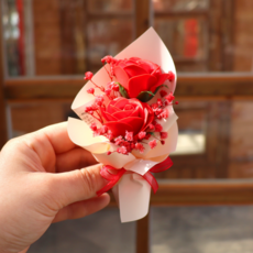 컬러 장미 꽃다발, 레드