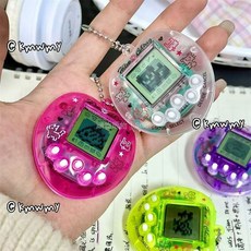 學生解壓懷舊電子寵物遊戲機黑白屏168合拓麻歌子吊飾，日系包包吊飾, 學生解壓【瑪卡藍】桃心寵物機,福利款【自帶兩顆電池】, 1個