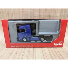 Herpa DAF XG 雙軸曳引車 模型 超級海軍藍, 1個