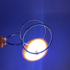 굴렁쇠 무중력 LED 반짝이는 팽이 놀이공원 야구장 장난감