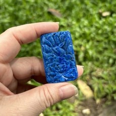 九尾狐雕刻牌，阿富汗純天然青金石老礦料，尺寸約45.3 x 29.1 x 7.4mm，精緻雕工，吉祥寓意, 1