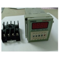 OMRON歐姆龍循環時間繼電器 具備復位及暫停功能 數位顯示易於設定 適用於工業自動化設備, 1個, DC12V