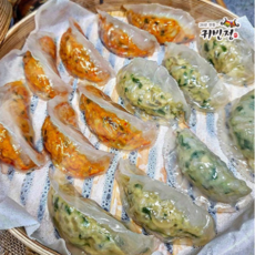 줄서는맛집 육즙가득 투명만두 쫄깃한 만두피 찐만두 간편조리식 440g 2봉, 1개