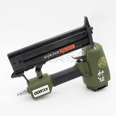 【工具帝國】戰神 KUSCO 軍綠款 中T50/1850 釘槍, 1個