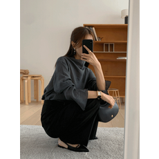 루어스룸 셀로 플리츠 하프넥 블라우스