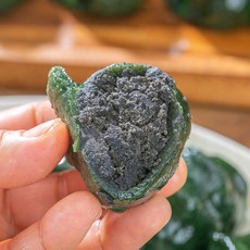 제철밥상 고흥해풍쑥으로 빚은 흑임자 쑥송편, 1개, 1.4kg