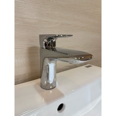 TOTO TLG04301PD單面盆龍頭，無鉛臉盆龍頭，日本品牌現貨供應，簡約設計，衛浴潔具, TLG04301龍頭(國外公司貨）,單一購買