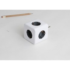 파워아트큐브v2 5구 고용량 선없는 디자인 벽 멀티탭, 1개, 화이트, 77mm