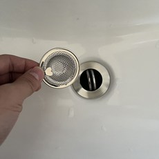 臺南出貨 洗臉盆水池毛髮過濾網 防堵地漏不銹鋼浴室過濾器, 5.2提手通用款愛心