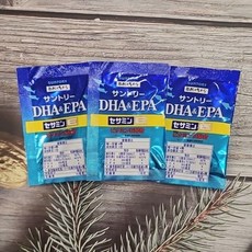 日本三得利SUNTORY魚油DHA＆EPA 芝麻明E，Omega-3脂肪酸，促進血液循環，提升專注力，原裝進口，守護全家健康, 1個, 30包, 4顆