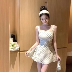 투니스 여성 폴카 도트 스퀘어넥 숏 민소매 원피스