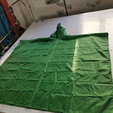 【台灣發貨】三閤一戶外雨披徒步旅行釣柔軟防寒戶外徒步天幕地墊多功能雨披成人雨衣機車雨衣防風防水反光雨衣加厚連體收納, 2.26*1.42綠色滌塔夫建議173下, 1個