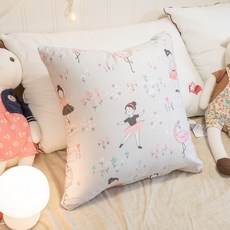 棉床本舖 少女漫畫 純棉方抱枕 45x45cm 台灣製 復古碎花【超取限購一件】