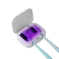 UV-C 조명 건조기 난방 팬 건조 기능이 있는 칫솔 살균기 케이스 - 충전식 휴대용, 화이트
