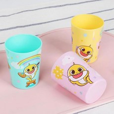 핑크퐁 아기상어 캐릭터 큐티컵 3p세트 물컵 483377, 혼합, 1세트