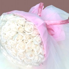 24H台灣出貨 99朵永生玫瑰花束 永生花 玫瑰花 情人節送禮 婚禮禮物 生日送禮, 玫瑰白+粉包裝（限一個）