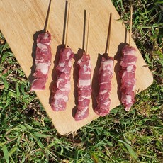 더바른식탁 양꼬치 350g 대왕 양꼬치 시즈닝 양꼬치 쯔란 양꼬치 소스 캠핑 양고기 캠핑 고기, 1개