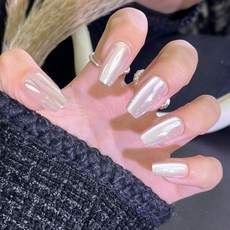 貓眼穿戴甲高級感閃鑽漸變新年美甲甲片小紅書爆款穿戴式指甲片, 1個, BY1744銀色流光:手工甲M碼#10片/袋