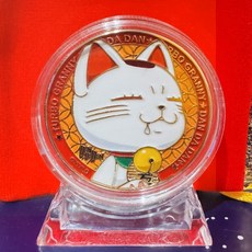 可愛貓咪造型紀念幣，精緻工藝收藏擺飾，送禮佳品, 金色