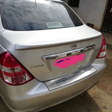 頤達專用改裝尾翼 ABS烤漆壓尾裝飾定風翼, 1個, 無色尾翼：需上顏色安裝,免打孔