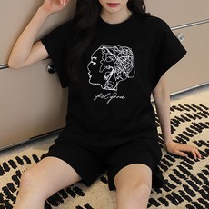 SOON2DLE 女款人物印花蝙蝠袖T恤+短褲運動套裝