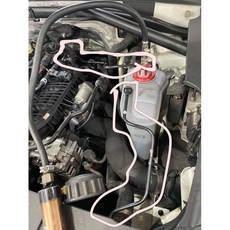 歐馬國際 MACAN 副水桶 副水箱 水管 *2，適用於汽車冷卻系統維護，耐高溫防腐蝕, 1個