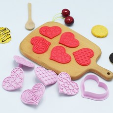 【台灣現貨】愛心餅乾模具套組，多款愛心造型，輕鬆製作浪漫餅乾與翻糖點心, 1個, 愛心5壓模套組