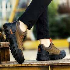 모아샵 남성 겨울 기모 운동화 등산화 털부츠 털워커 털신발 겨울로퍼 방한부츠