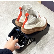 틈새 신발 슈즈랙 홀더 정리 보관 미끄럼방지 논슬립 공간 적층 수납, 블랙, 1개