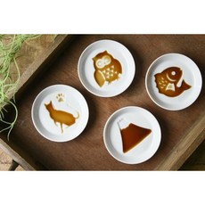 MOG&DOG 日本製 美濃燒 白瓷器 寵物碗 點心碟 醬油碟, 1個, 貓頭鷹