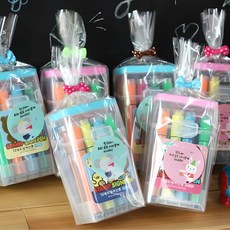 날쌘거북이 정품!! 12색 스탬프 싸인펜 어린이집 유치원 생일선물 답례품 [투명포장지 리본끈완포장+스티커2종 증정], 12색 스탬프 싸인펜[ 리본끈완포장+스티커2종], 1개