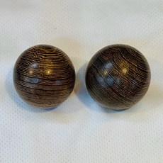 綠檀木健身球 (2顆入) 老人保健球 健康手球 復健球 兒童感統觸覺球 手掌按摩 穴道按摩