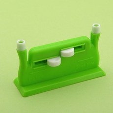 실끼우개 바늘가이드 재봉틀부자재 수공예소품, 랜덤발송, 랜덤발송