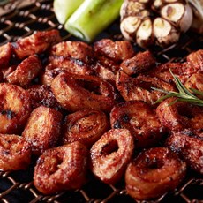 돼지막창 초벌구이 불막창 양념 막창 곱창 구이 숯불향 매콤달콤 술안주 캠핑용, 1개, 300g