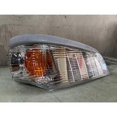 台灣之光 全新 三菱 堅達 CANTER 07 12年 原廠型 小燈 方向燈 角燈 邊燈 台灣製, 乘客座邊