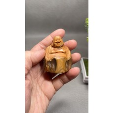 天然北太行崖柏 彌勒佛擺件, 如圖所示, 1個