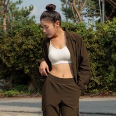 [제인코트] 탄력있는 입기편한 요가필라테스 시티 크롭자켓 DNA3802BRO