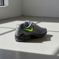 나이키 에어맥스 인비고 749866-006 여성 운동화 런닝화