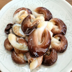 금토끼상점 어부직송 자연산 여수 손질 새조개, 1박스, 손질 600g (특등급)