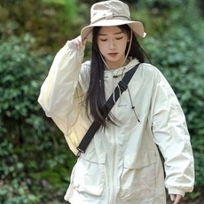 運動防曬衣戶外登山冰絲涼感透氣速幹防曬服情侶款薄外套女