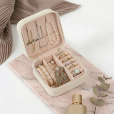 라이프엔라이크 휴대용 주얼리 보관함 미니 보석함 목걸이 반지 귀걸이 정리 수납 케이스, 아이보리, 1개