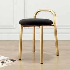 럭셔리 의자 겹치는 체어 카페 인테리어 감성 고급 가정용 화장대 스툴, 황금색 다리가 있는 검은색 플란넬