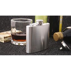 子甄彣璟 5盎司不鏽鋼酒壺, 1個