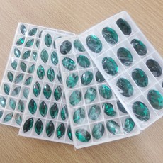 비즈라이프 쏘온스톤 에메랄드 모음1, 1개, 18-28mm/물방울
