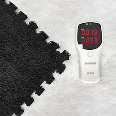 泡沫拼接地毯, 02：黑色的, 1個