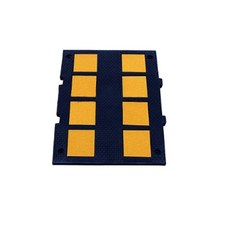 KD공구 신제품 저충격 고무 과속방지턱 차량 도로 방지턱 600 900, 블랙+옐로우, 1개, 몸통