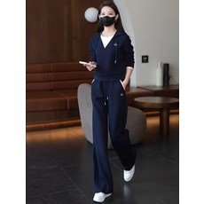 【假兩件潮搭】女休閒套裝 衛衣套裝 運動套裝 兩件套 連帽衛衣 運動褲 秋季新款 寬鬆顯瘦 休閒運動 居家外出皆宜