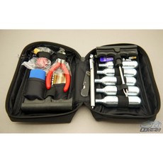 【KRONYO】機車 摩托車 CO2鋼瓶 補胎工具組 補胎包 重機 TMAX SMAX 勁戰 刺激 贈胎壓筆, 1個, 補胎組