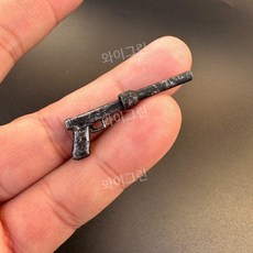 리얼 벌크업 인치 군용 플라스틱 모델 칼 해머 무기 장식 장난감, G, 1개